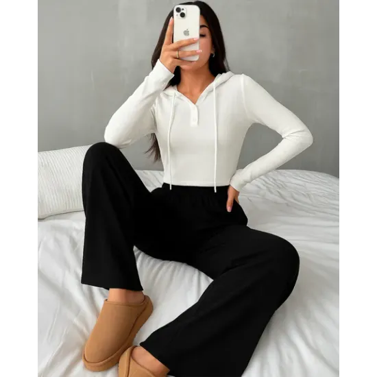 Hooded Solid Top & Mid Rise Pocket Wide Leg Trousers Set